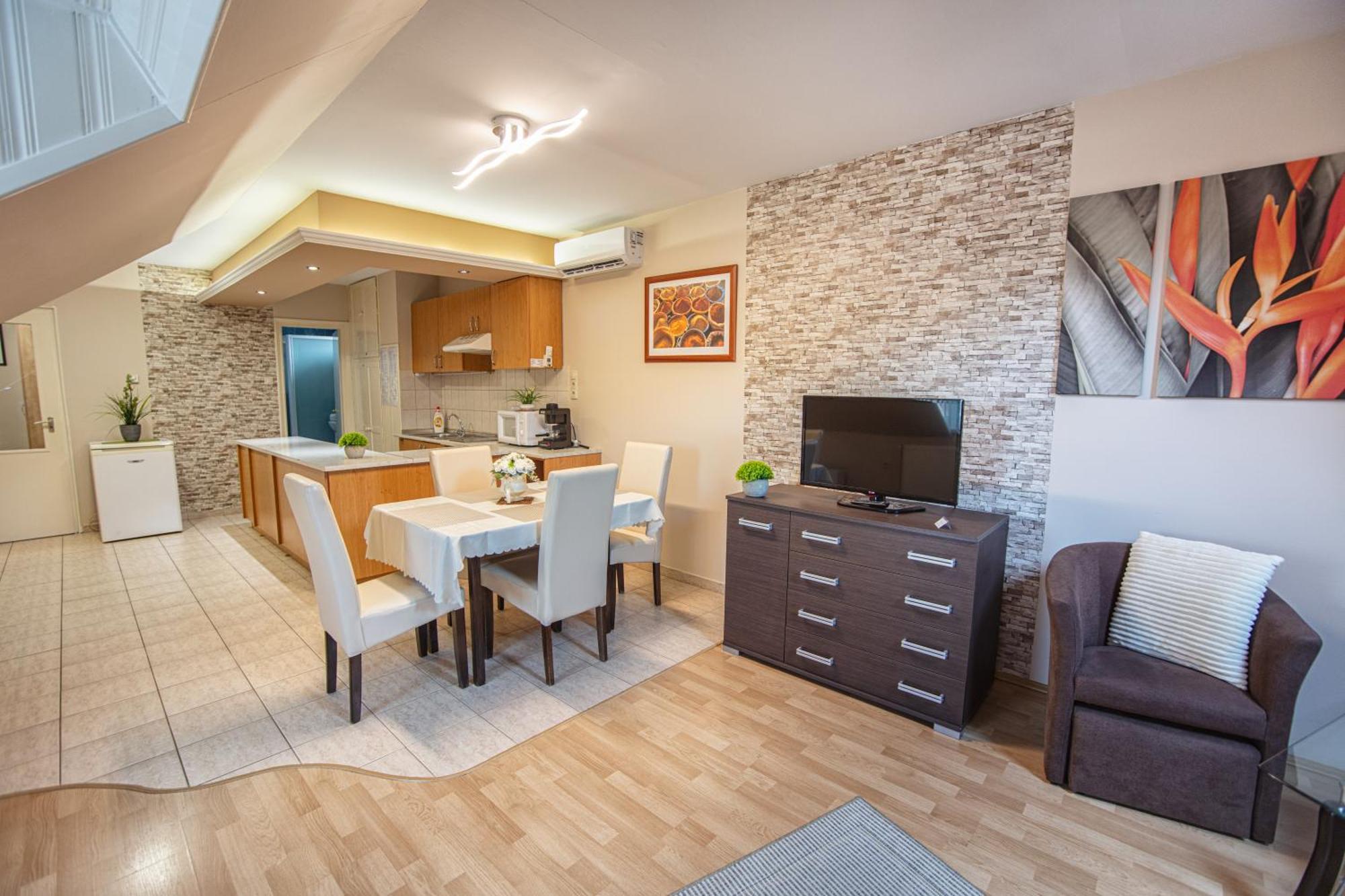 Delfin Apartman Sárvár Buitenkant foto